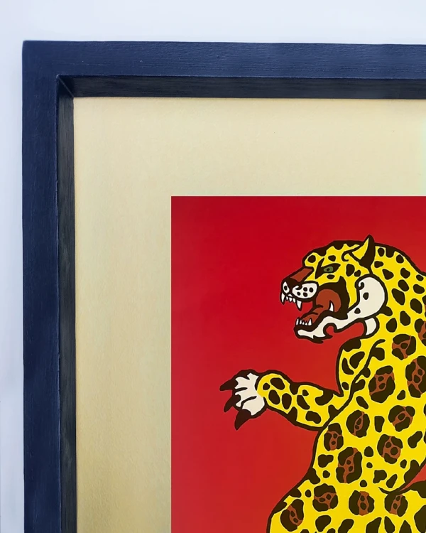 Jaguar Danzante - Rojo / Marco negro con fondo ocre grande - 57x44 cm