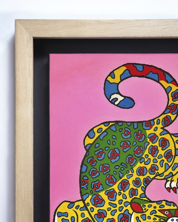 Jaguar Geométrico - 50x70 / Marco marupá cera (2 ancho x 3,5 profundidad) + 3 cm de fondo Negro