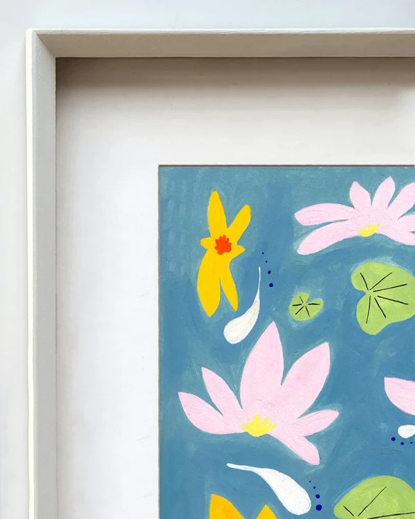 Loto - 30 x 42 / Marco piramidal blanco liso mas paspartu blanco