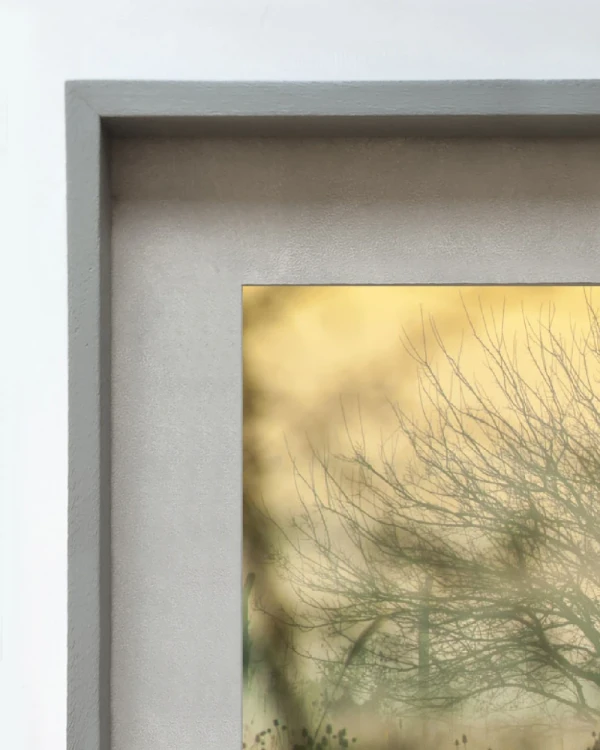 Santa Catalina II - 70 x 100 / Marco tipo box gris  mas passepartout gris