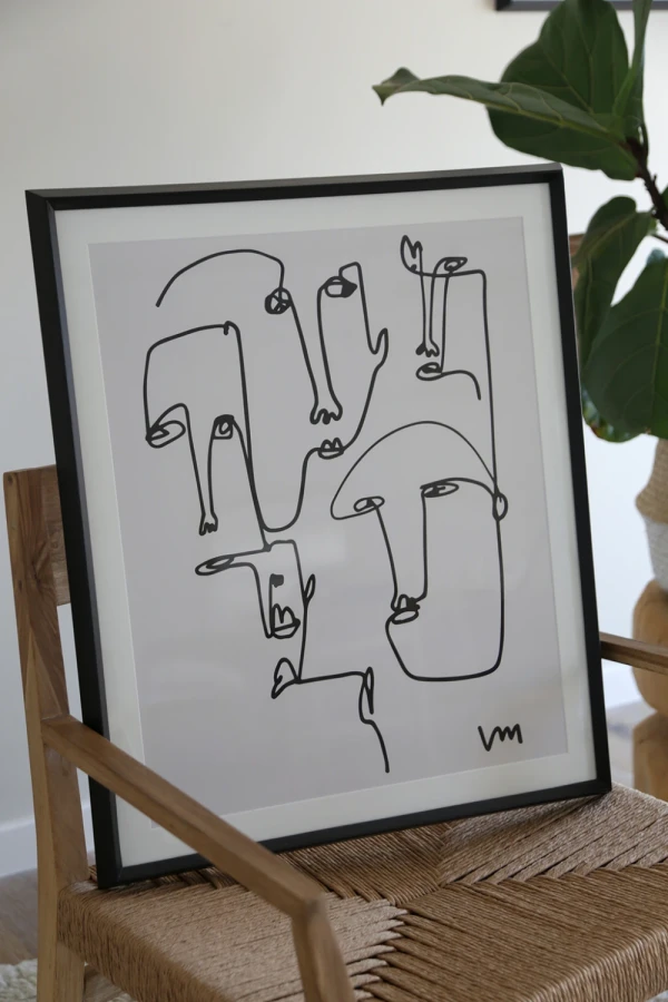 Caras Blanco y Negro