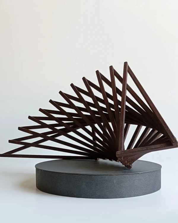 Escultura en hierro chica