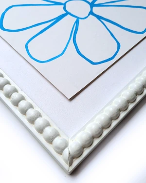 Marga 1 - Pelotitas fondo blanco -  32x32