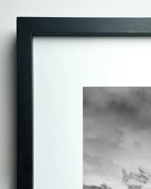 Seismiles - Marco en L negro mas passeparout blanco