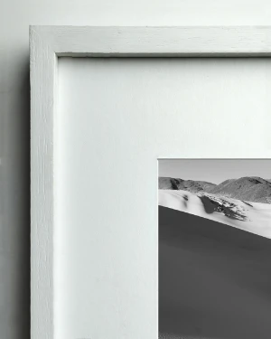 Rio grande - 95 x 115 / Marco en L blanco con passepartout blanco