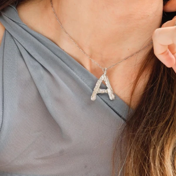 Collar Inicial - Color Plata