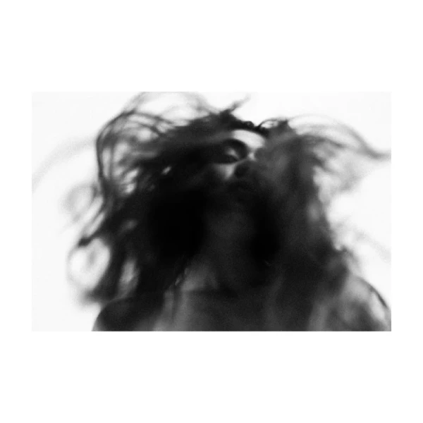 Volar - 150 x 100 / Marco en L recto negro