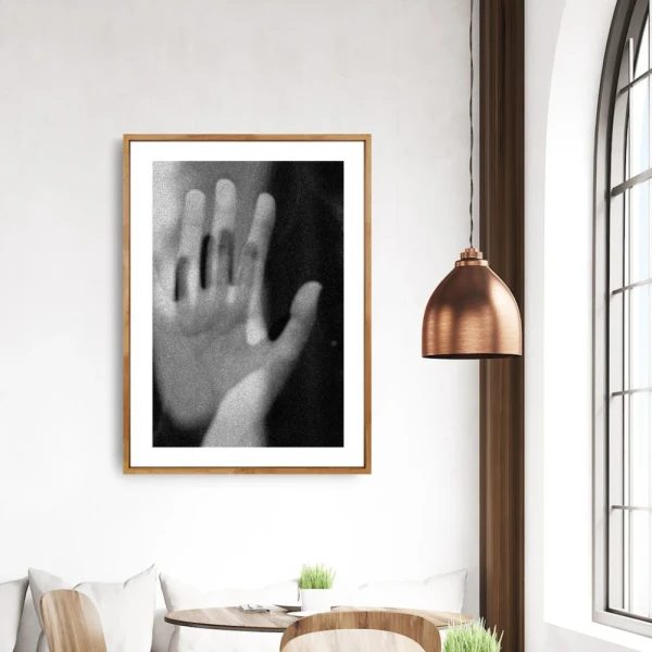 Us - 90 x 60 / Marco en L recto negro