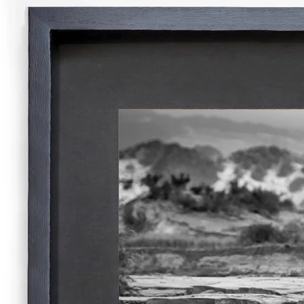Antinaco - Marco tipo box negro con passepartout negro / 70 x 50