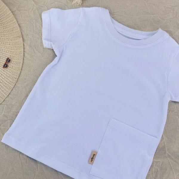 REMERA CIERVO BLANCA