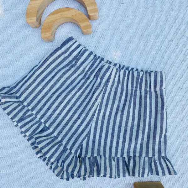 Short ardilla raya ancha