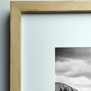 Escollera - Marco en L recto kiri / 90 x 60