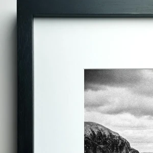 Escollera - Marco en L recto negro / 90 x 60